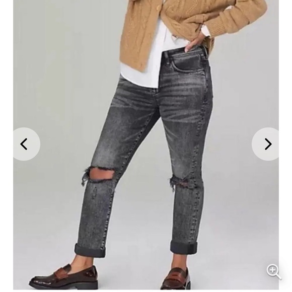 Anthropologie Denim - Anthropologie Pilcro Distressed‎ Slim Boyfriend Jean Black size 26